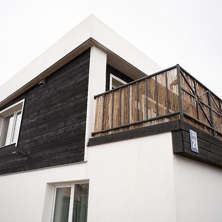 Family Garden Apartments With Free Private Parking & Playground Riga Exterior foto